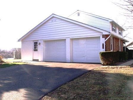 2_Car Garage