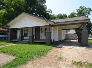 202 E Washington Ave, Bristow, OK 74010