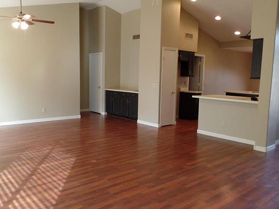 3rd image of 4114 E San Angelo Ave