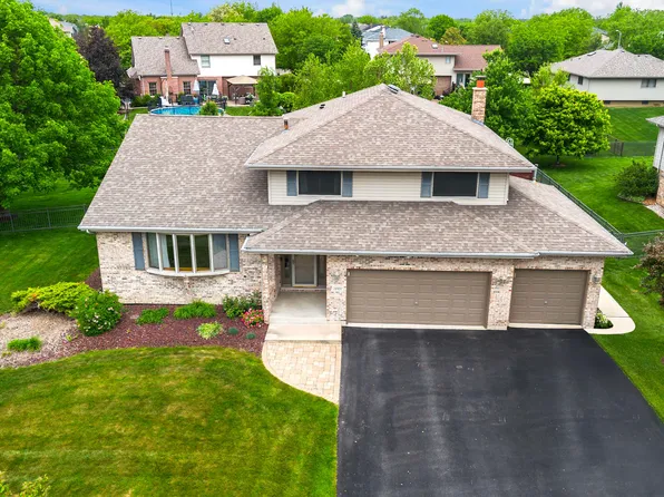 2807 Southwind Dr, New Lenox, IL 60451