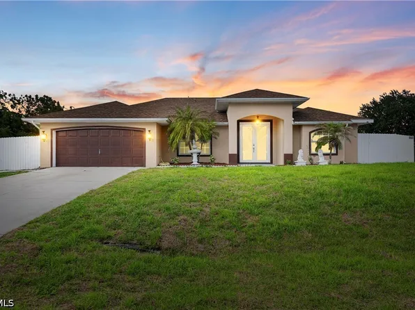 1145 Pineda St E, Lehigh Acres, FL 33974