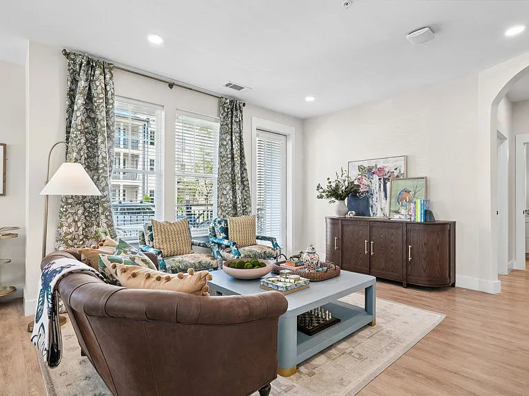NOVEL Davidson by Crescent Communities — Photo 29