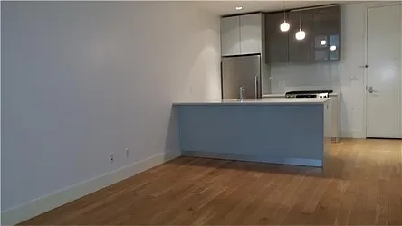 Rented by Space Marketing Shop