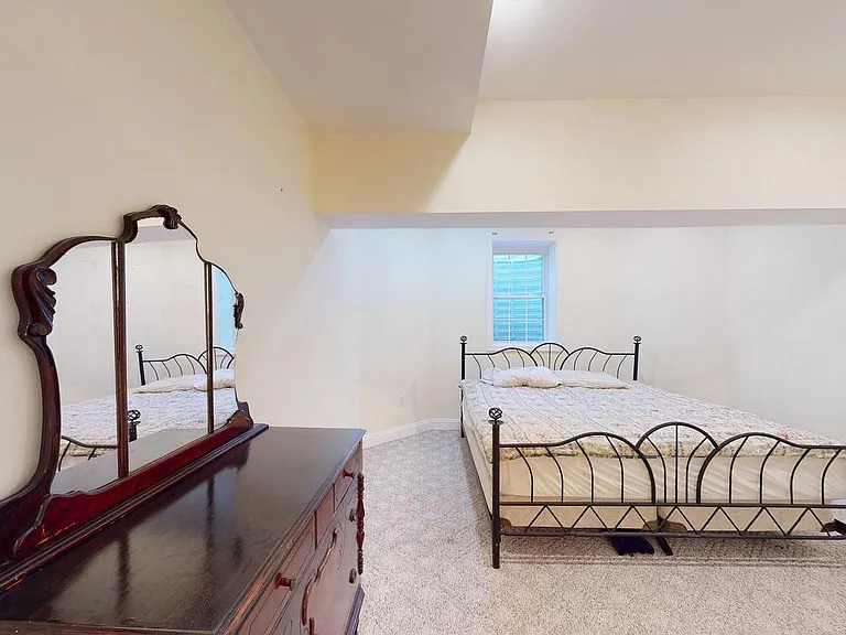 9710 Middleton Ridge Rd #BASEMENT — Photo 9
