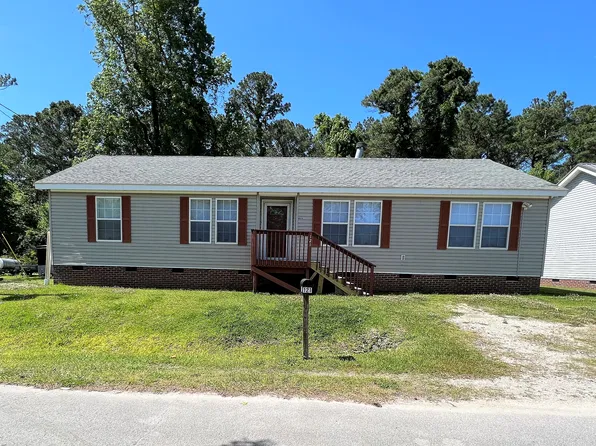 121 Darden St, Jacksonville, NC 28540