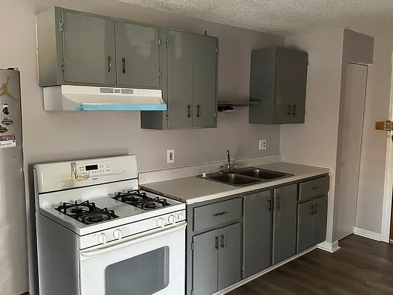 125-127 Zion St #2B — Photo 1