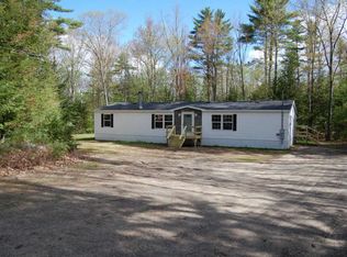 646 Naples Rd, Harrison, ME 04040