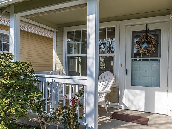 3rd image of 161 W Whidbey Ave APT 17