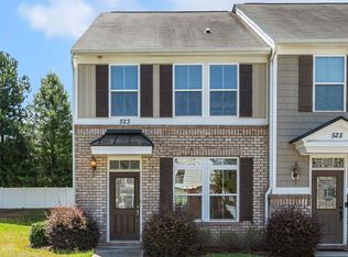 523 Berry Chase Way, Cary, NC 27519