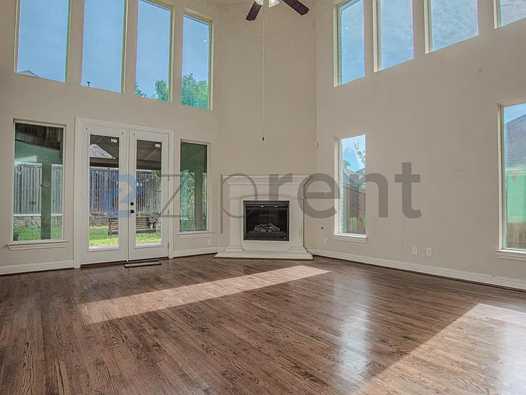 3537 Acropolis Way — Photo 12