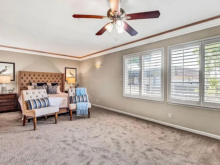 10408 Echo River Ct — Photo 27
