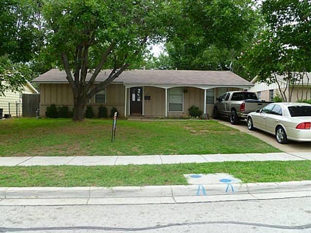 1st image of 648 University Pl