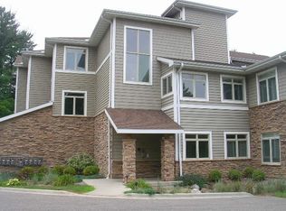 715 Canyon Rd #5, Lake Delton, WI 53940