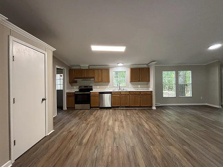 3371 Greensboro Rd — Photo 5