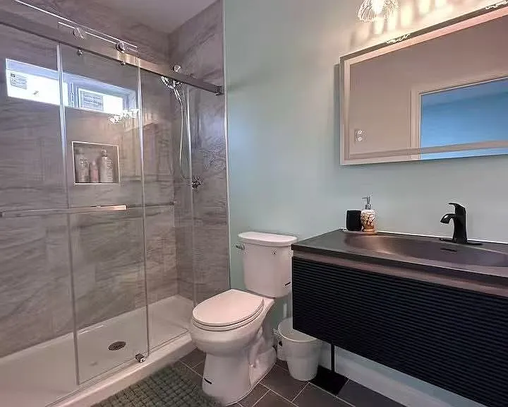 559 E Juanita Ave — Photo 9