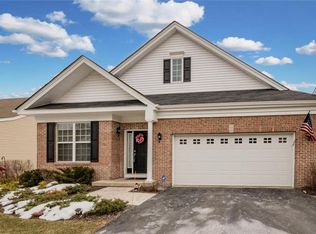 16 Iris Ln, Middletown, NY 10940