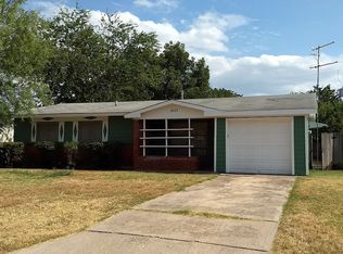 2633 S 28th St, Abilene, TX 79605