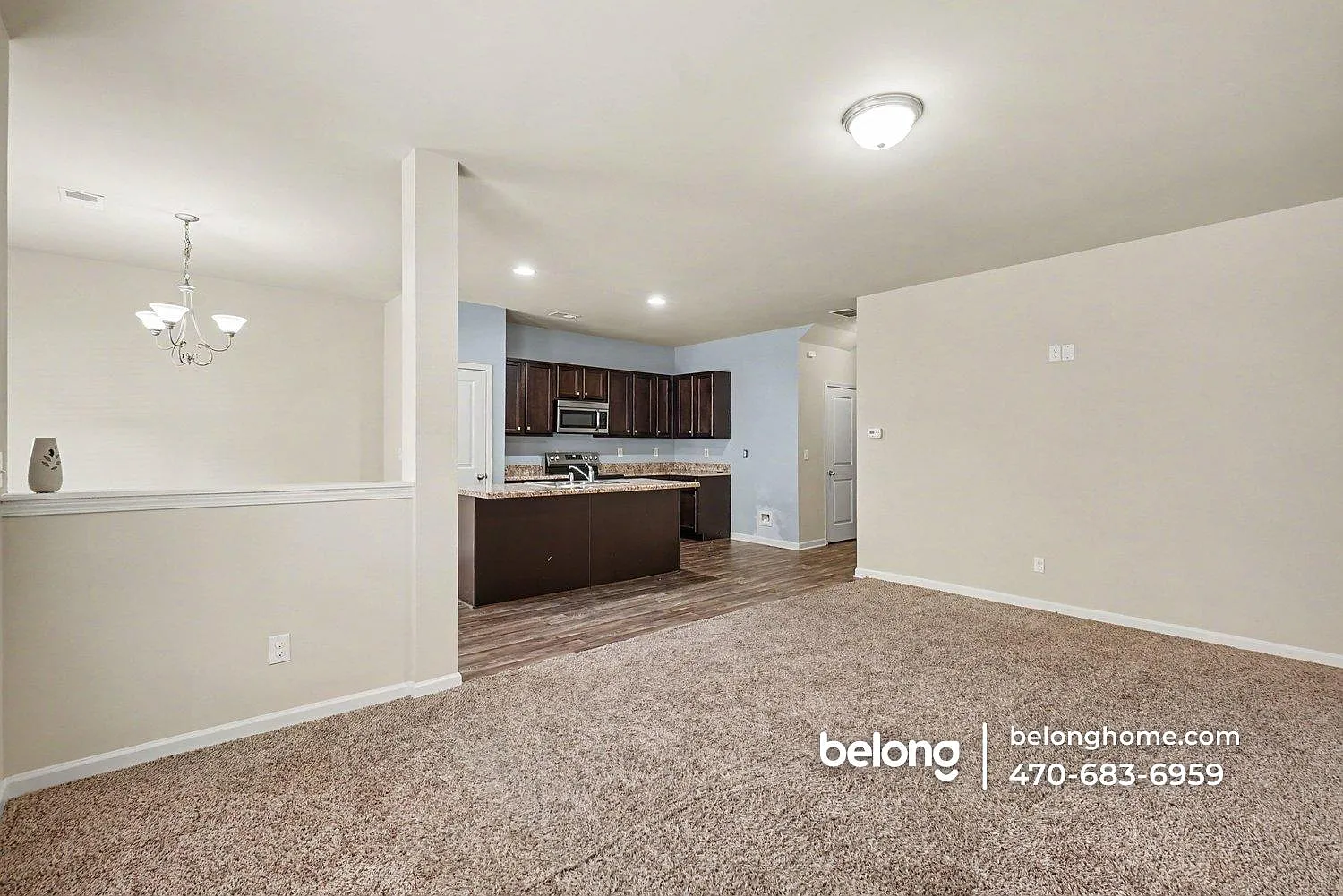 3 bed, 2.5 bath, 1650 sqft, $1,900 — Photo 2