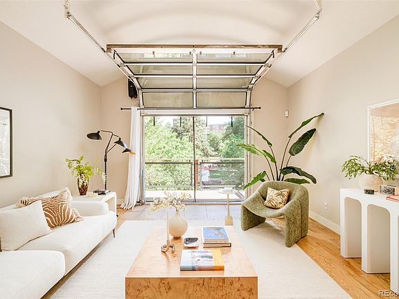 5th image of 354 W Archer Place