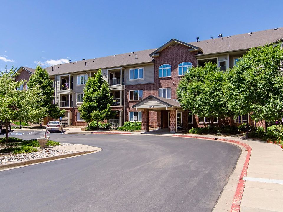 2894 W Riverwalk Exterior
