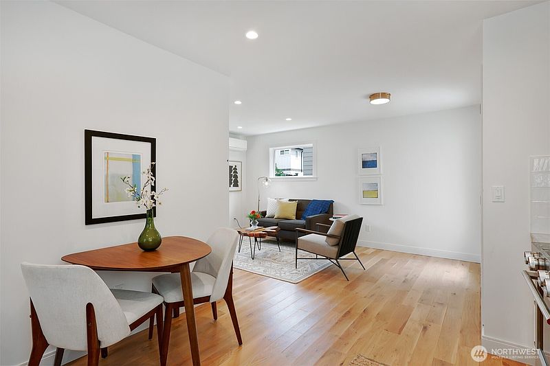 5th image of 8738 B 13th Avenue NW
