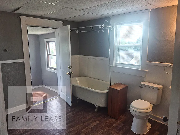 1701 Huron Ave — Photo 27