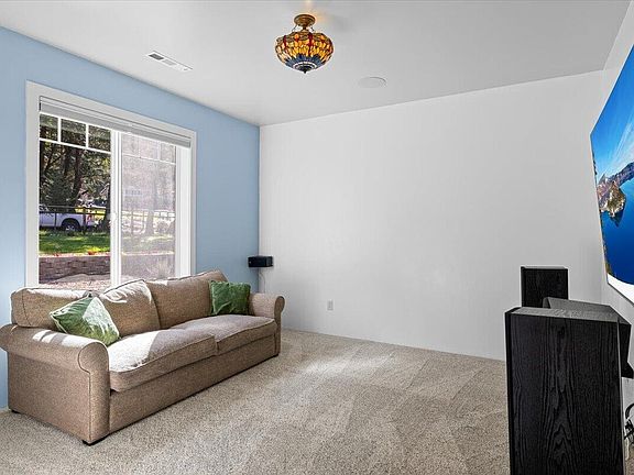 5th image of 790 Savage Creek Rd