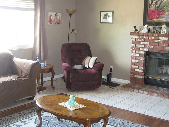 5th image of 16642 Las Palmas St