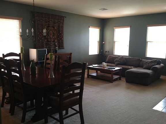 Formal Dining/Sitting Area