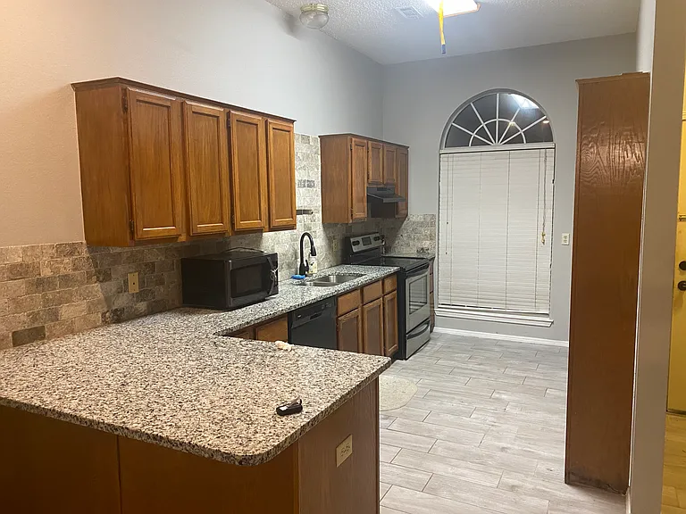4285 Worden Ave #A — Photo 9