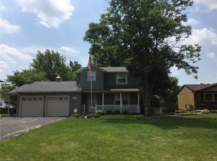 5117 Winslow Dr, Mineral Ridge, OH