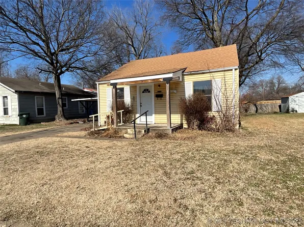 2138 Fredonia St, Muskogee, OK 74403