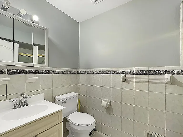 76 Dales Ave #3 — Photo 15