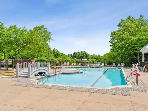 36 Independence Way image 30 of 40