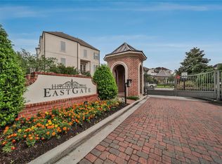 42 Wooded Park Pl, Spring, TX 77380