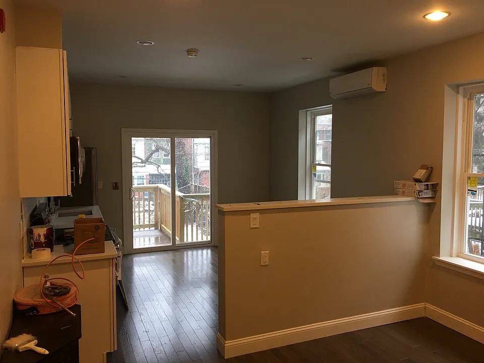 4218 Chester Ave #2