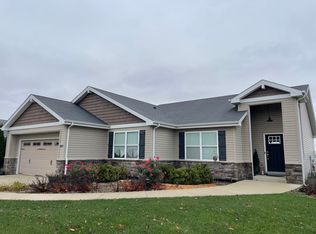 1877 Willow Brook Dr, Bourbonnais, IL 60914