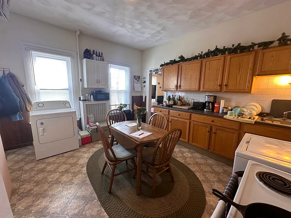 545 Broadway #2