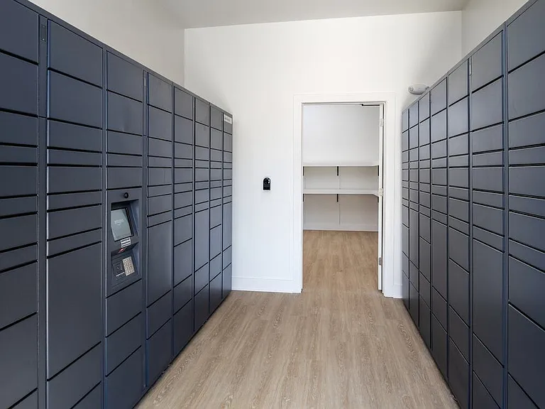 Package lockers for convenient 24/7 delivery and pickup