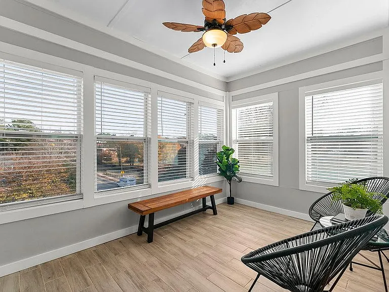 209 Clay St SE — Photo 20