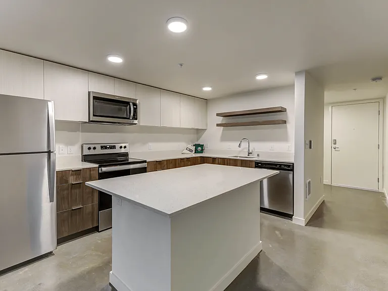 Ori Stone Way Apartments — Photo 23