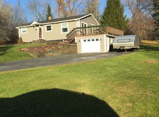 14 Crescent Ln, Barre, VT 05641