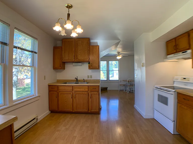 215CanningSt - Kitchen(2)_11242020