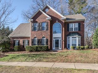 7425 Harrisonwoods Pl, Charlotte, NC 28270