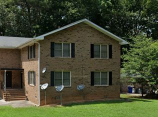 90 E Meadowbrook Ct, Fayetteville, GA 30215