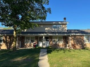 708-722 S River Road, West Bend, WI 53095