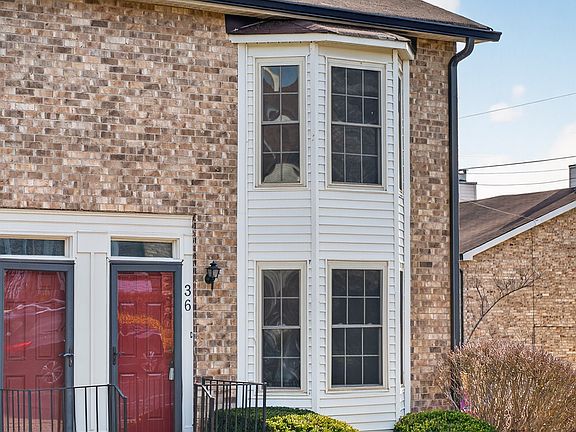 3rd image of 250 Sanders Ferry Rd APT 36