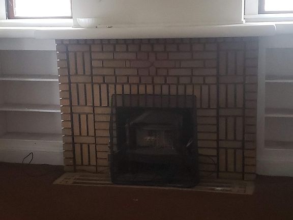 2nd image of 12200 Corlett Ave
