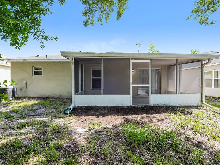 1839 Corner Meadow Cir — Photo 16