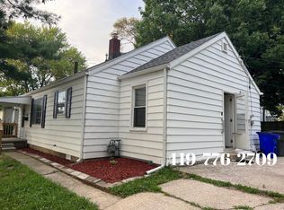 1008 N Byrne Rd, Toledo, OH 43607